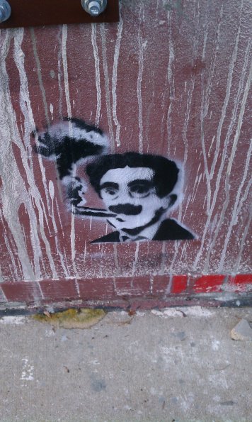 Graffiti Groucho
