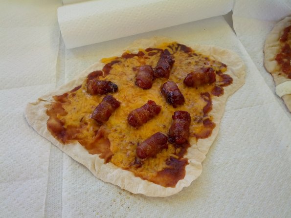 sweet pork on pork bbq pizza