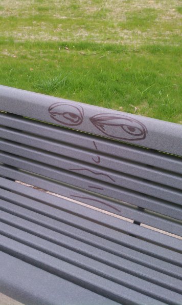 Troll Bench
